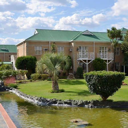 Protea Hotel By Marriott Klerksdorp Exterior foto