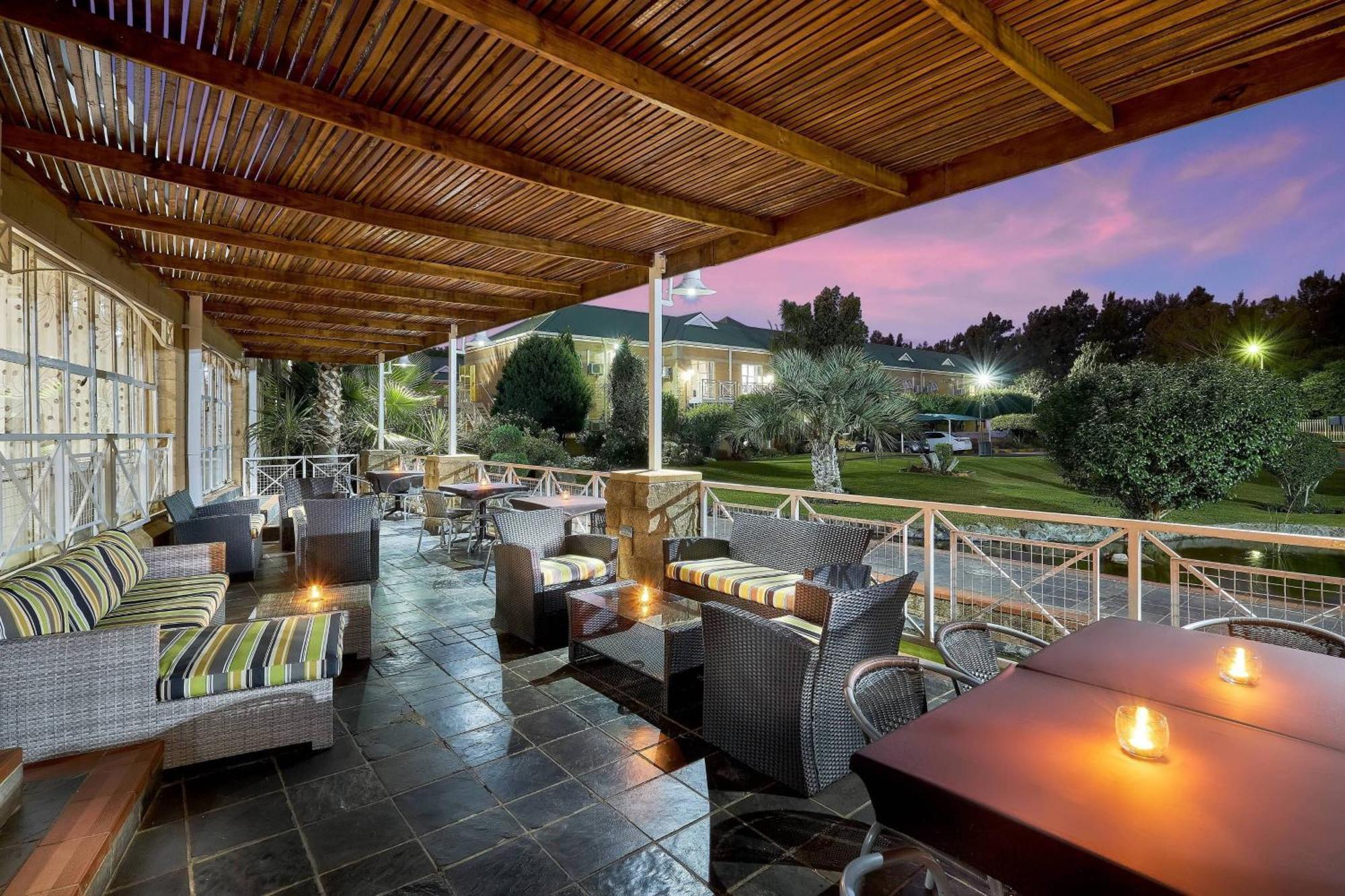 Protea Hotel By Marriott Klerksdorp Exterior foto