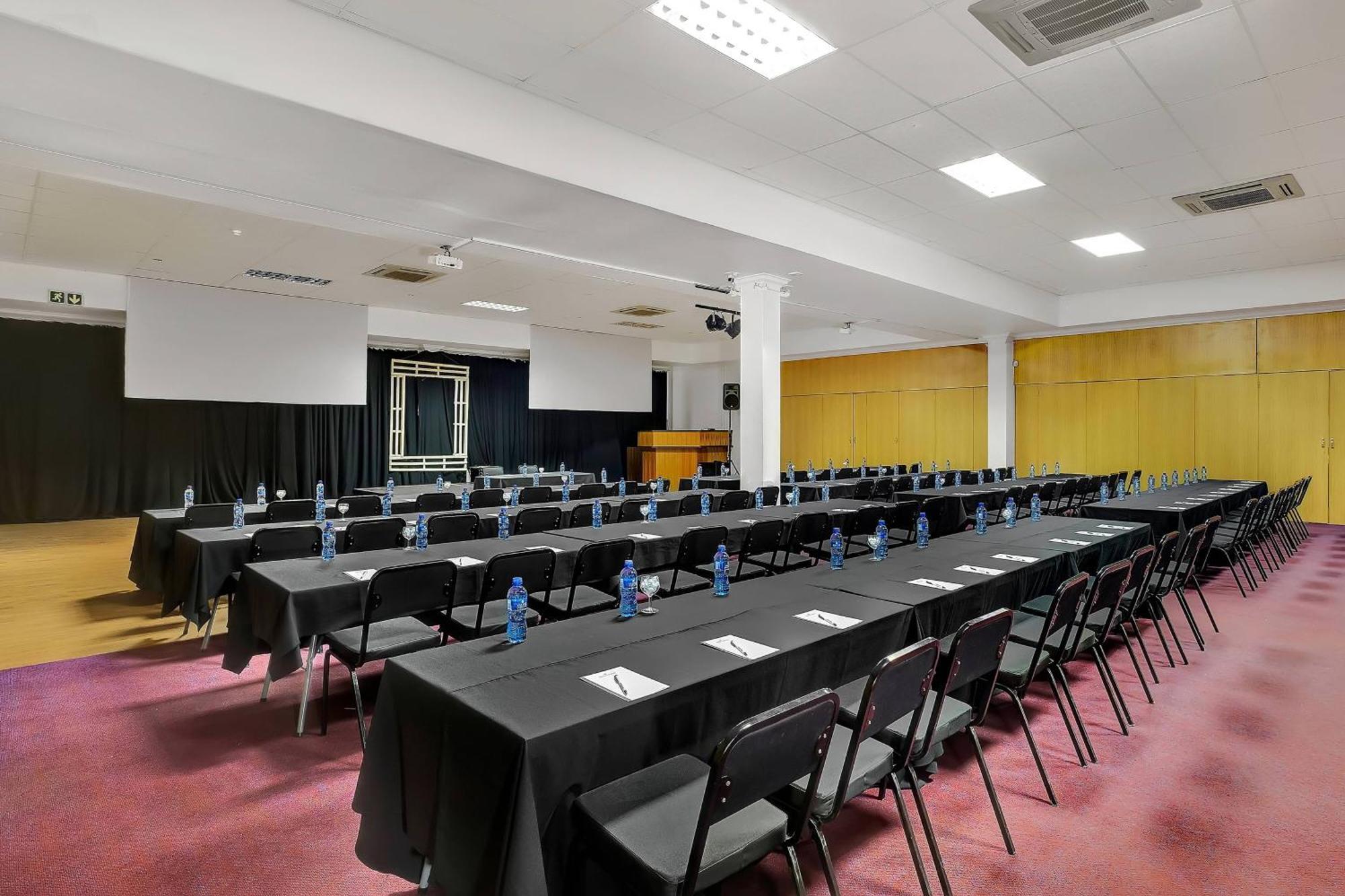 Protea Hotel By Marriott Klerksdorp Exterior foto